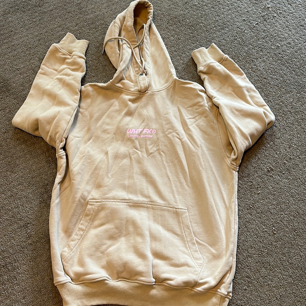 White fox sweatshirt